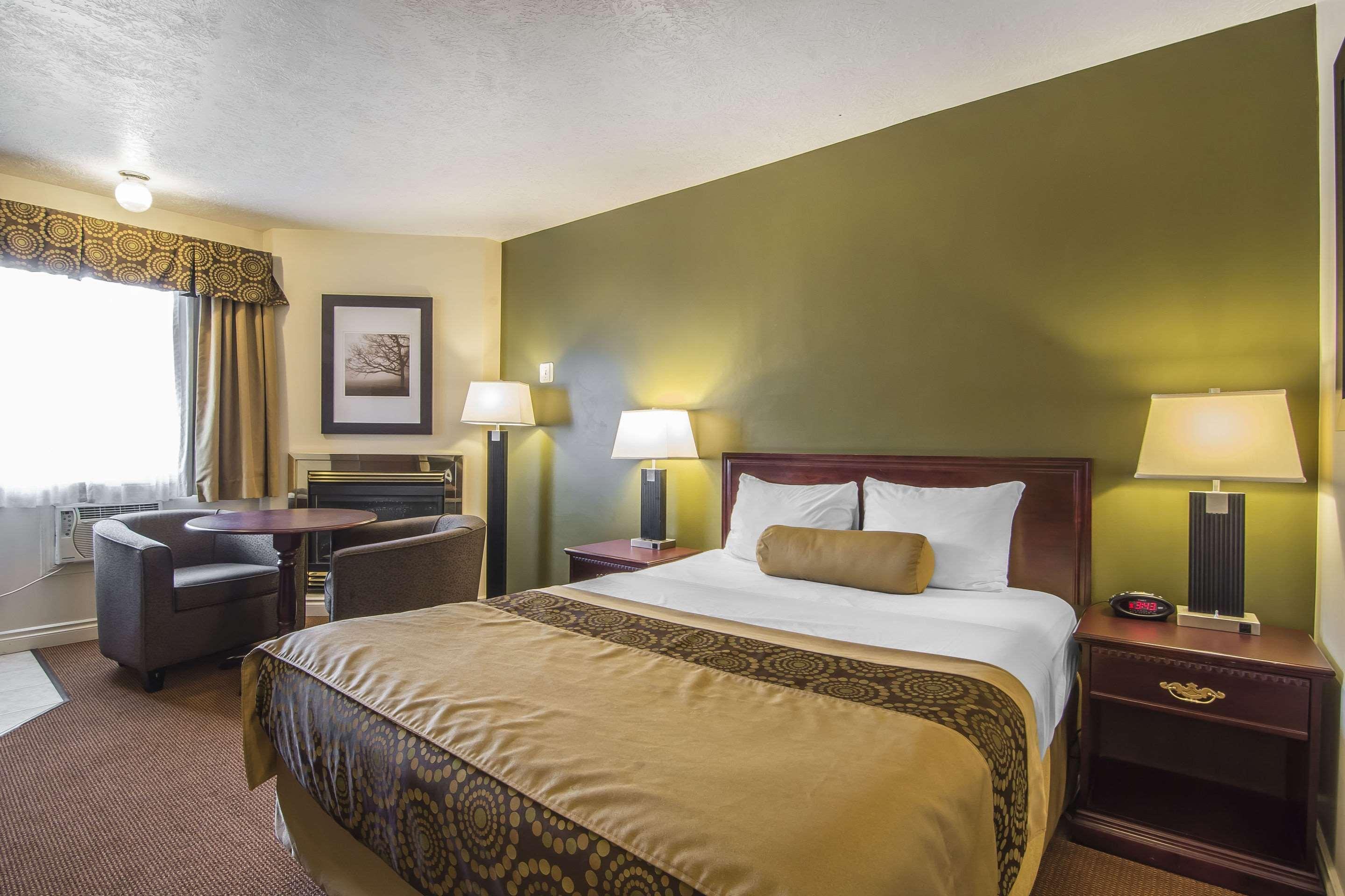 Econo Lodge Inn & Suites High Level Kültér fotó